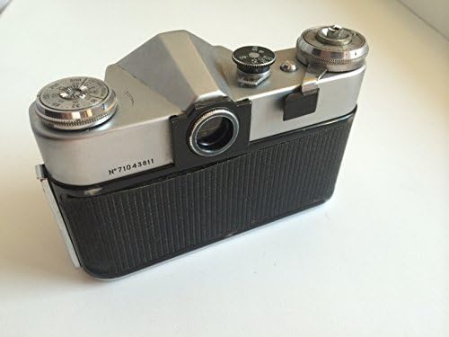 35 mm SLR kamera ruske proizvodnje